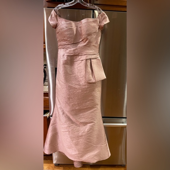 GIA Franco formal dress - Picture 3 of 5